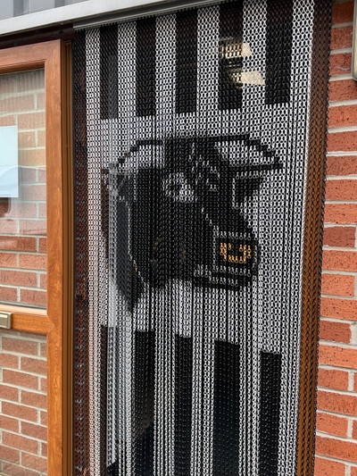 Butchers Chain Fly Screen - Design